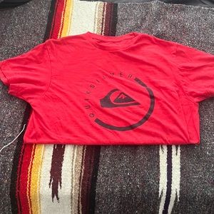 Quicksilver t-shirt size med